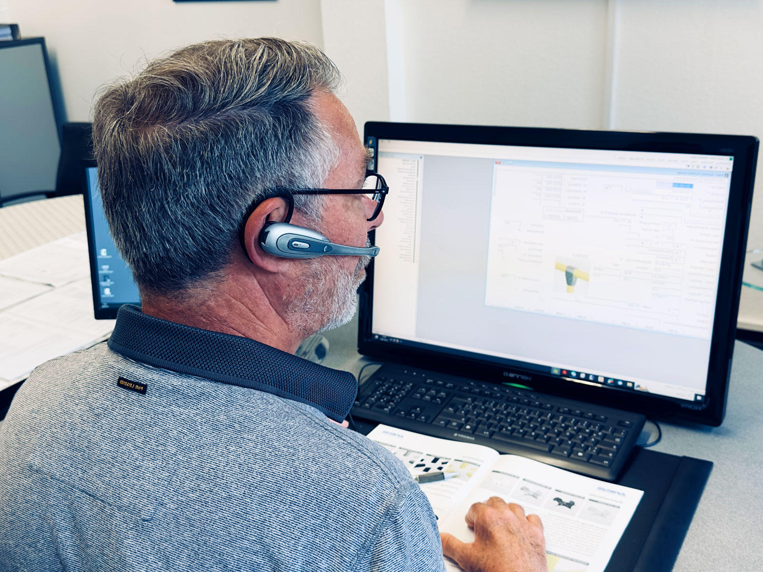 kontakt-hugo-arens-1500x1125