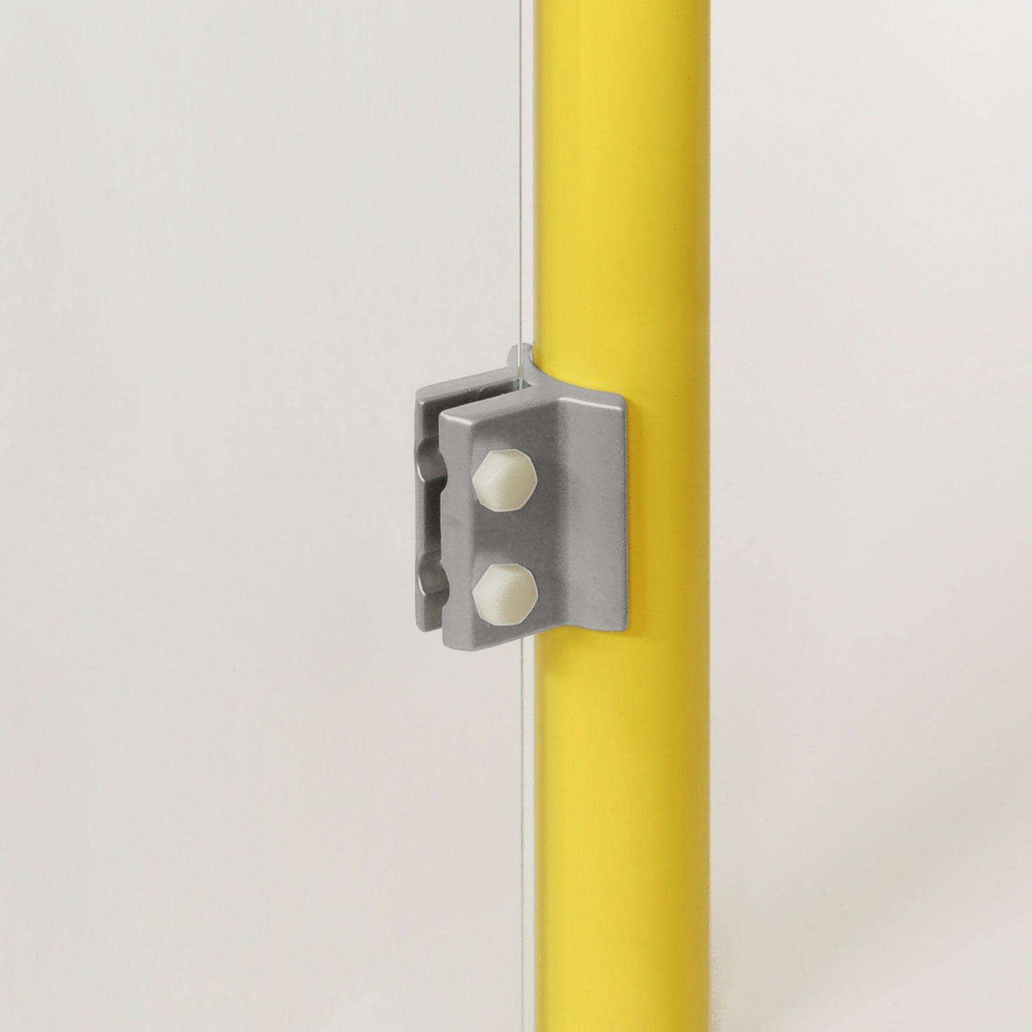 19 |
 Scheibenhalter 19 |
 Scheibenhalter