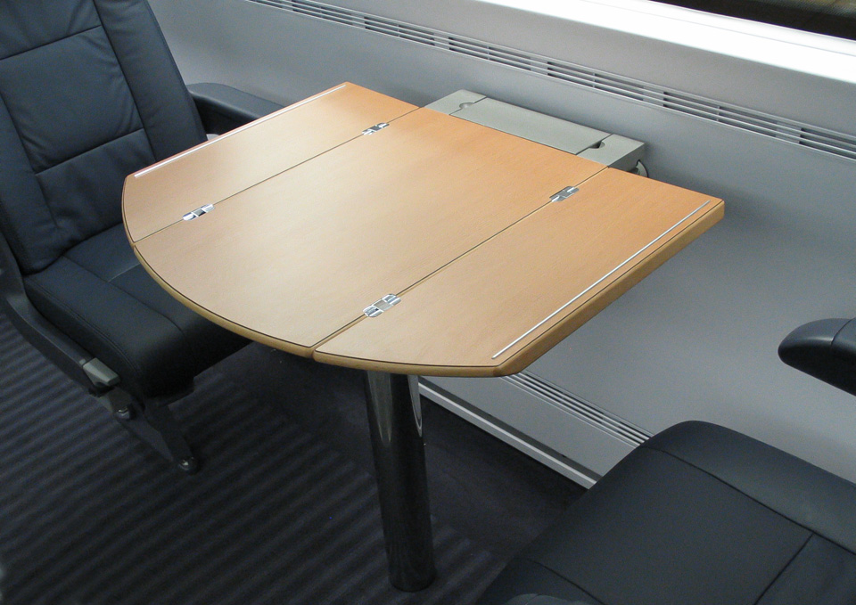 verbindungen-tisch-bahn-hugo-arens